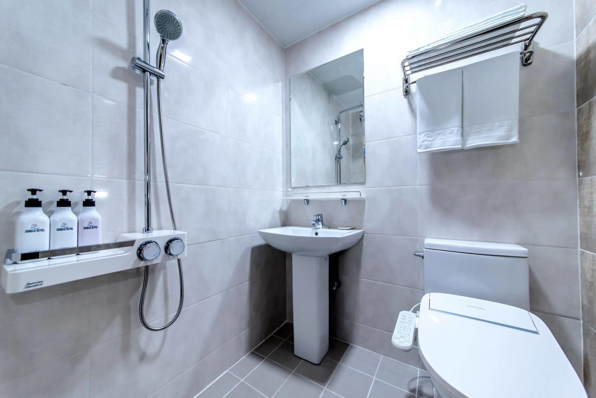 Sunrise Hotel Jungmun Branch Szogüpho Kültér fotó