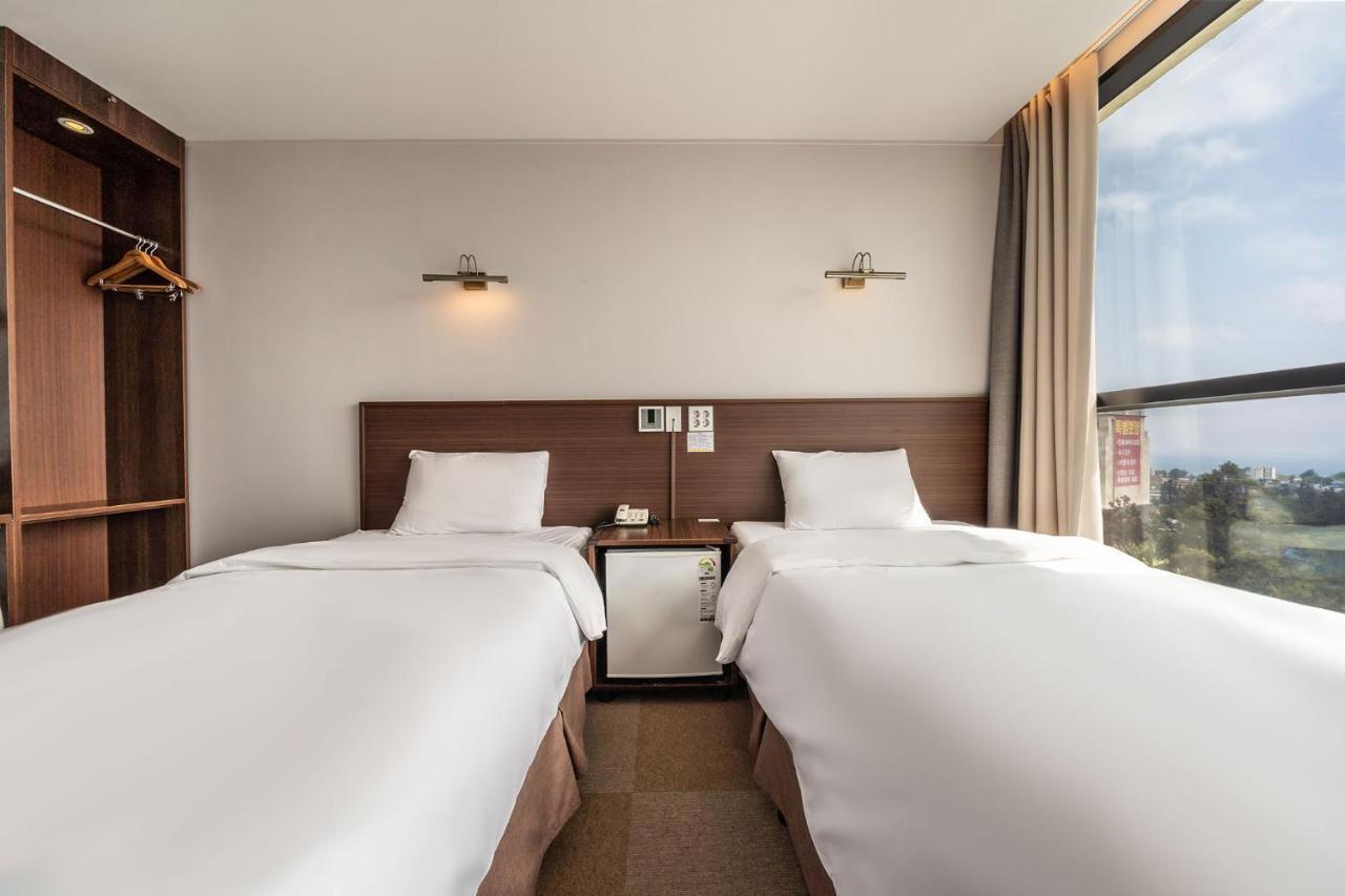 Sunrise Hotel Jungmun Branch Szogüpho Kültér fotó